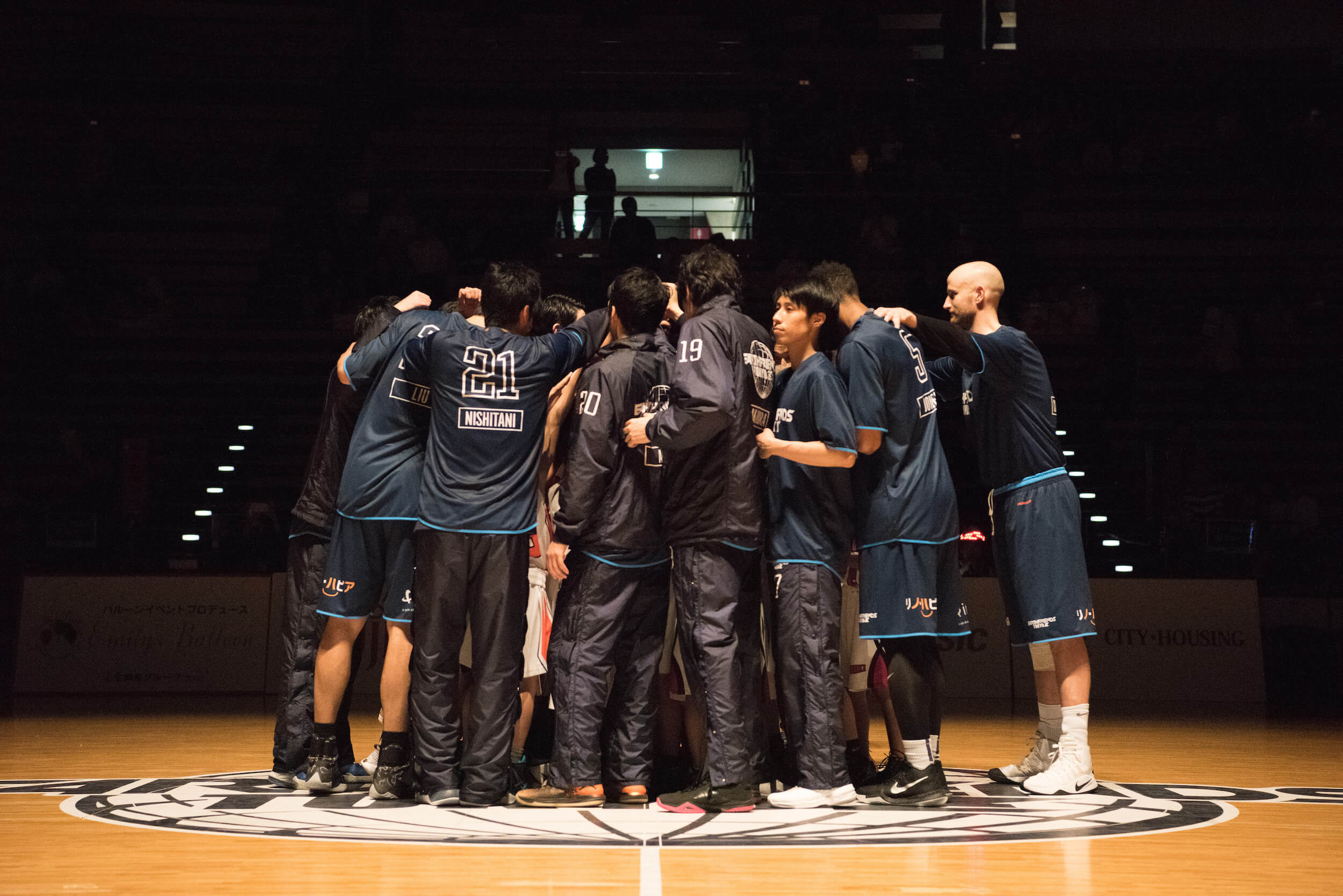huddle.jpg
