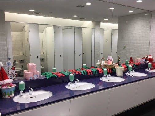 toilet.jpg